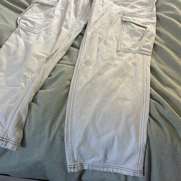 BDG urban outfitters white cargo pants - Picture 3 of 3